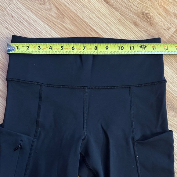 Athleta 27” Cargo Leggings ✨ size S - Picture 6 of 8